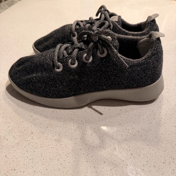 Allbirds Wool Runners Women’s 7 Charcoal Gray Minimalist Sustainable Aesthetic - Picture 6 of 13